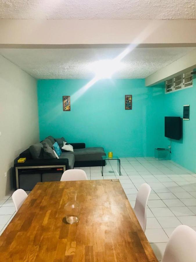 Apartament Chirijien Ble Le Robert Zewnętrze zdjęcie
